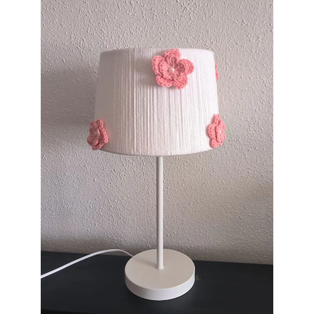 Lampara Velador - Linea Crochet Blanca Flor Rosada