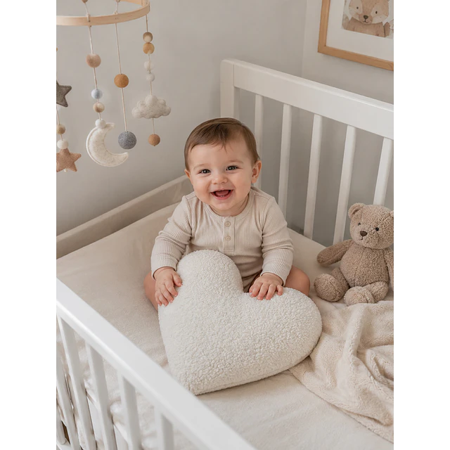 Cojín Infantil Corazón Blanco