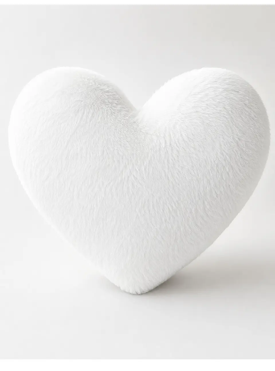 Cojín Infantil Corazón Blanco 2