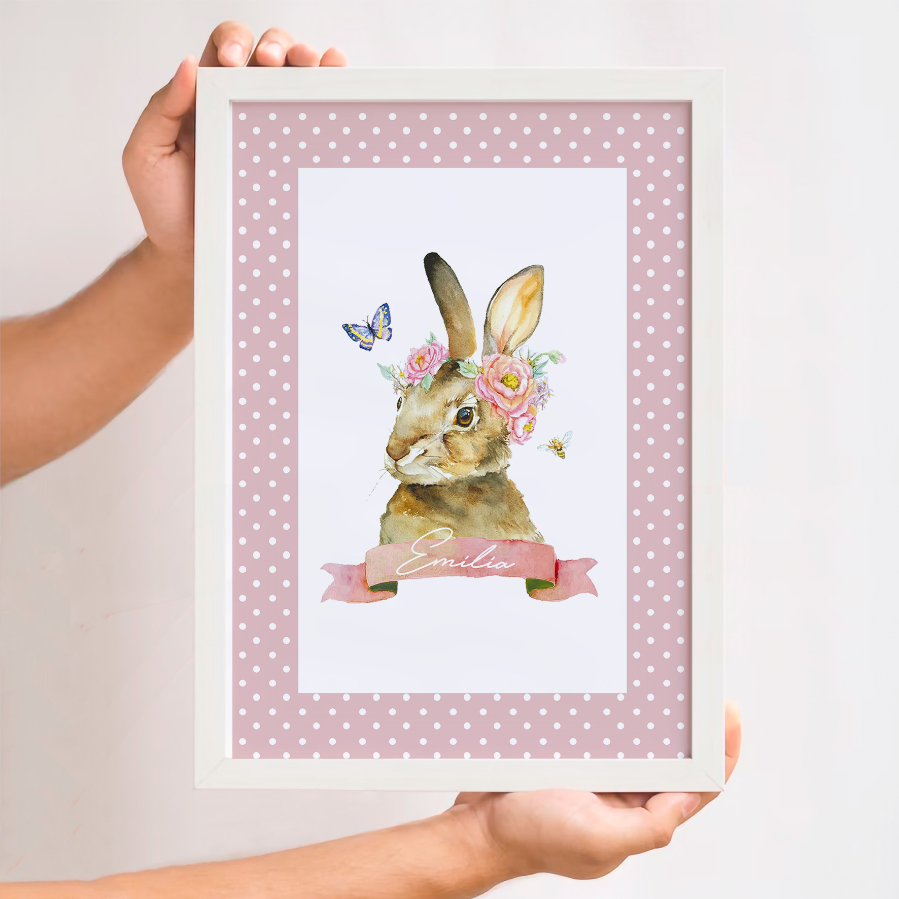 Conejo y Corona con inicial 5