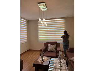 Cortinas roller duo zebra motorizadas color beige + control remoto marca rollux