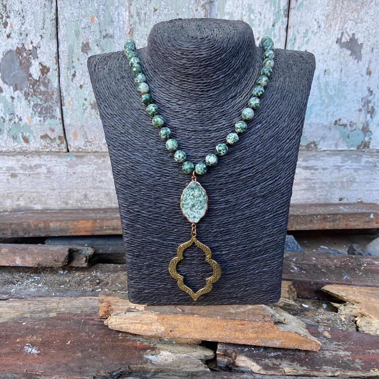 Collar Aurora