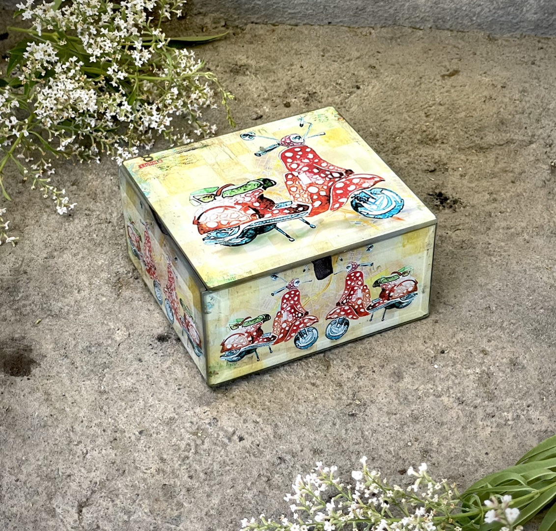 Caja Vidrio Vespa