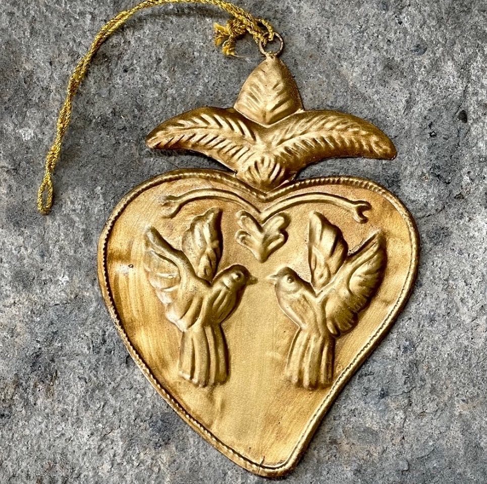 Corazón Sagrado dos pajaritos