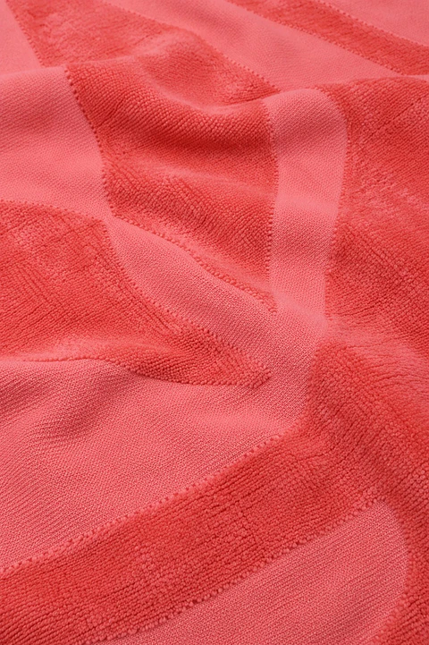 Toalha de Praia Jacquard Roberto Torretta – Ananás 100% Algodão (80x160cm)