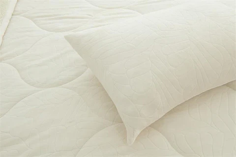 🤎 Edredon Madil 250x270 cm – Jacquard e Sherpa