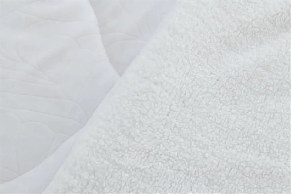 🤎 Edredon Madil 250x270 cm – Jacquard e Sherpa 6