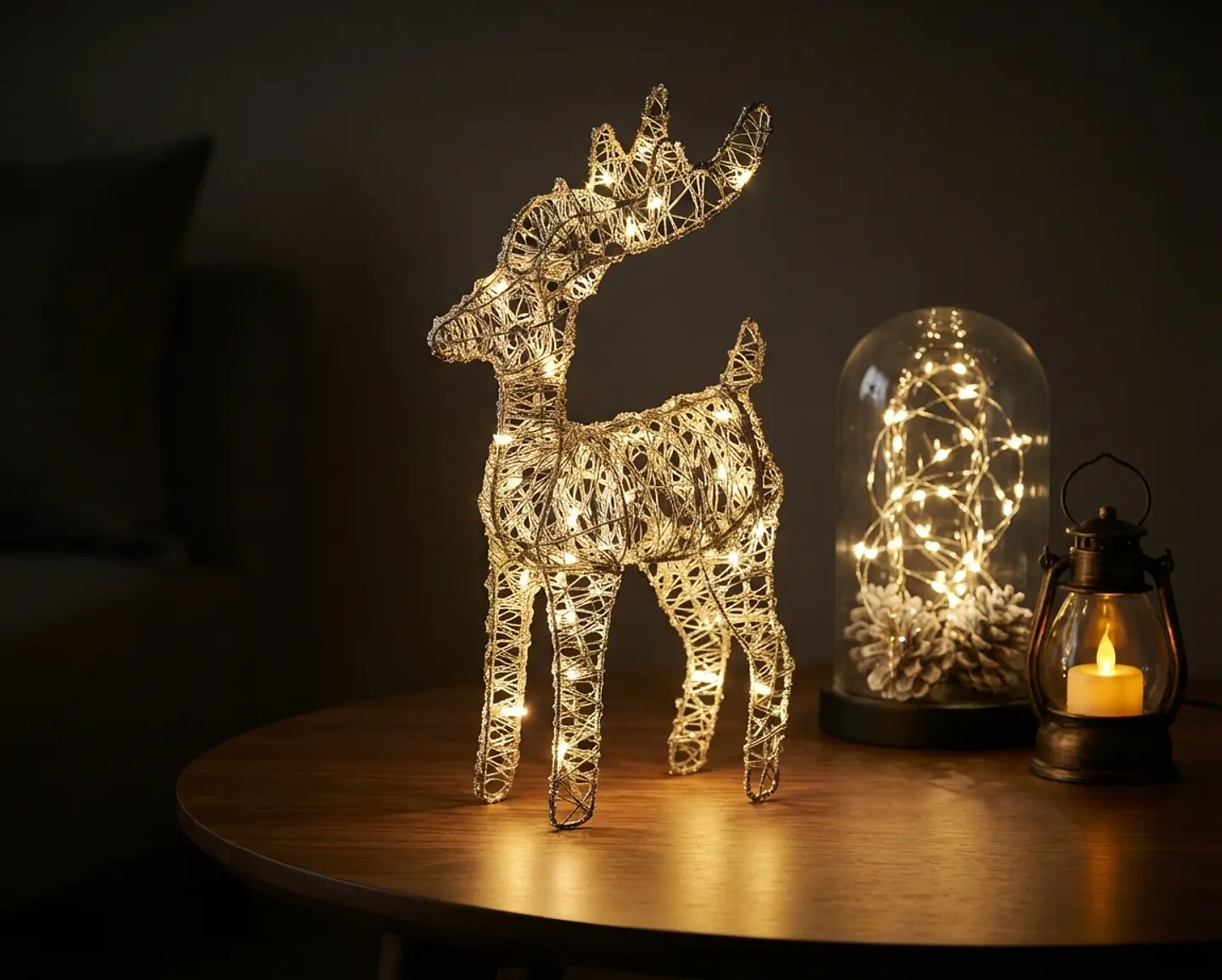 Rena Decorativa Aramada com Micro LED Warm White | 37x25x9 cm 2