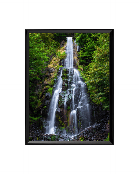 Cuadro Cascada Esmeralda - Murmullo de Poder y Vida