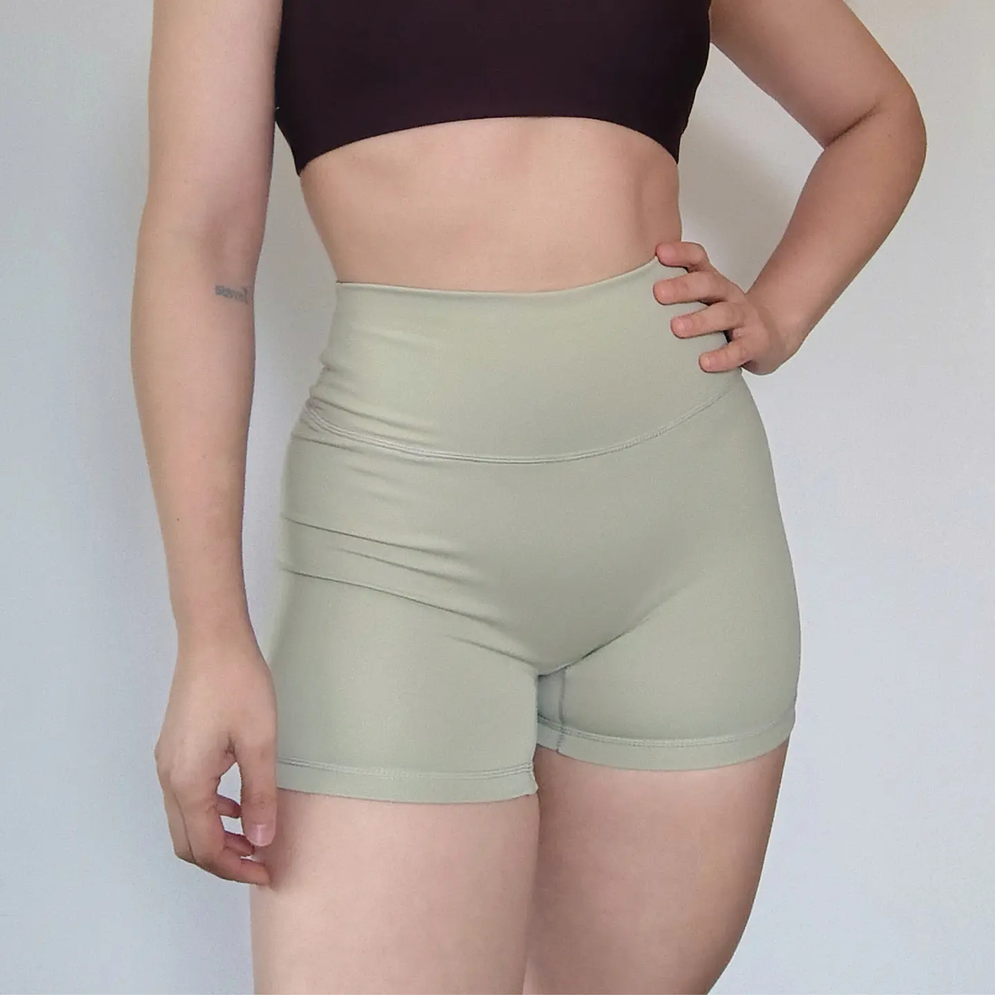 Short Light sage 1
