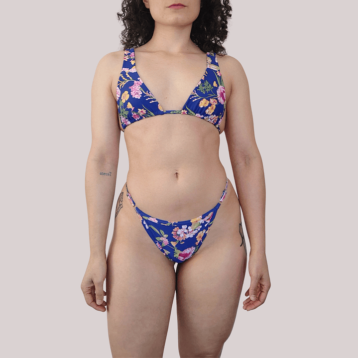 Set top triangulo wide + bottom Ilona floral talla S 1