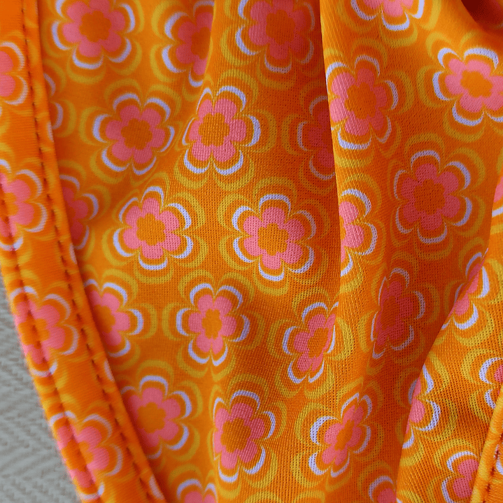 Bottom Rex amarras Flores naranjas 4