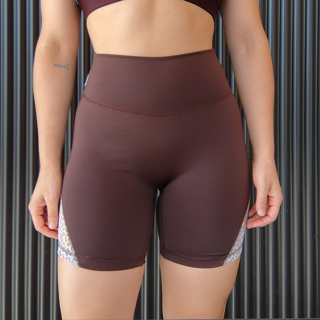 Biker Triangulo Café malla leopardo 2