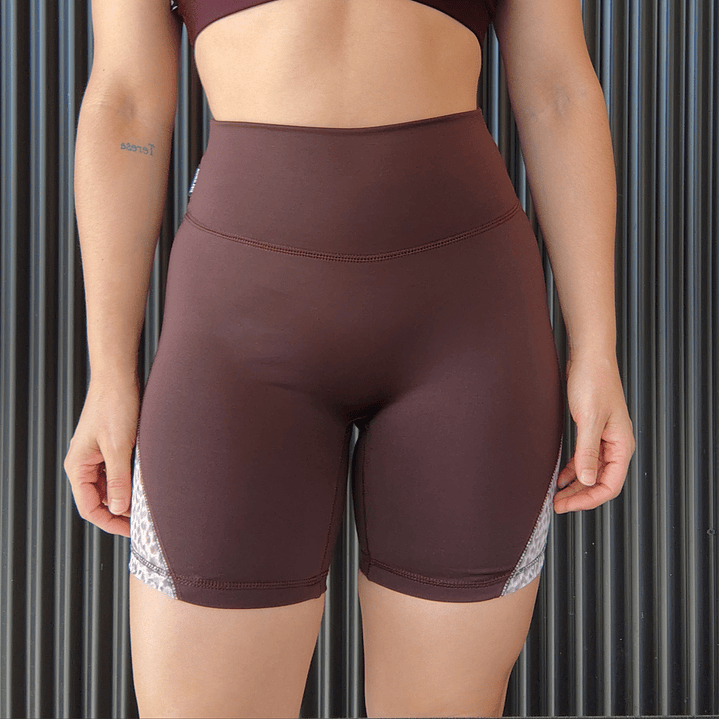 Biker Triangulo Café malla leopardo 2