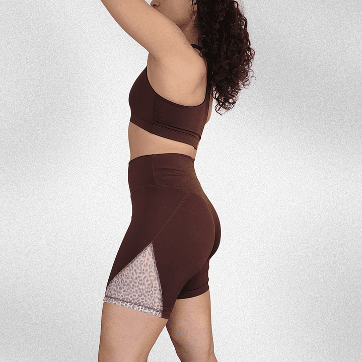 Top Vera Racer café ribete blanco 2