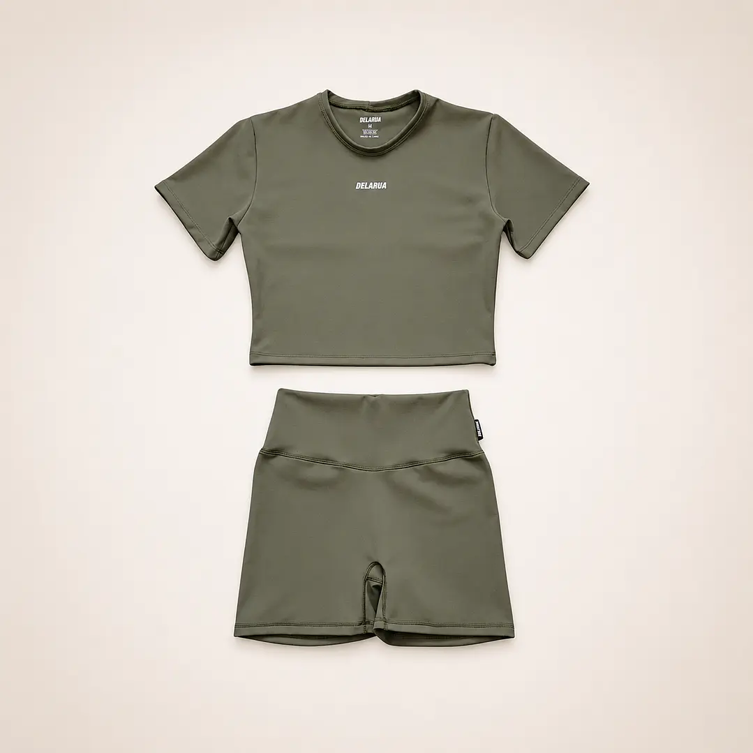 Set Manga corta crop + Short Sense 10 v-shape Verde musgo M/L 1