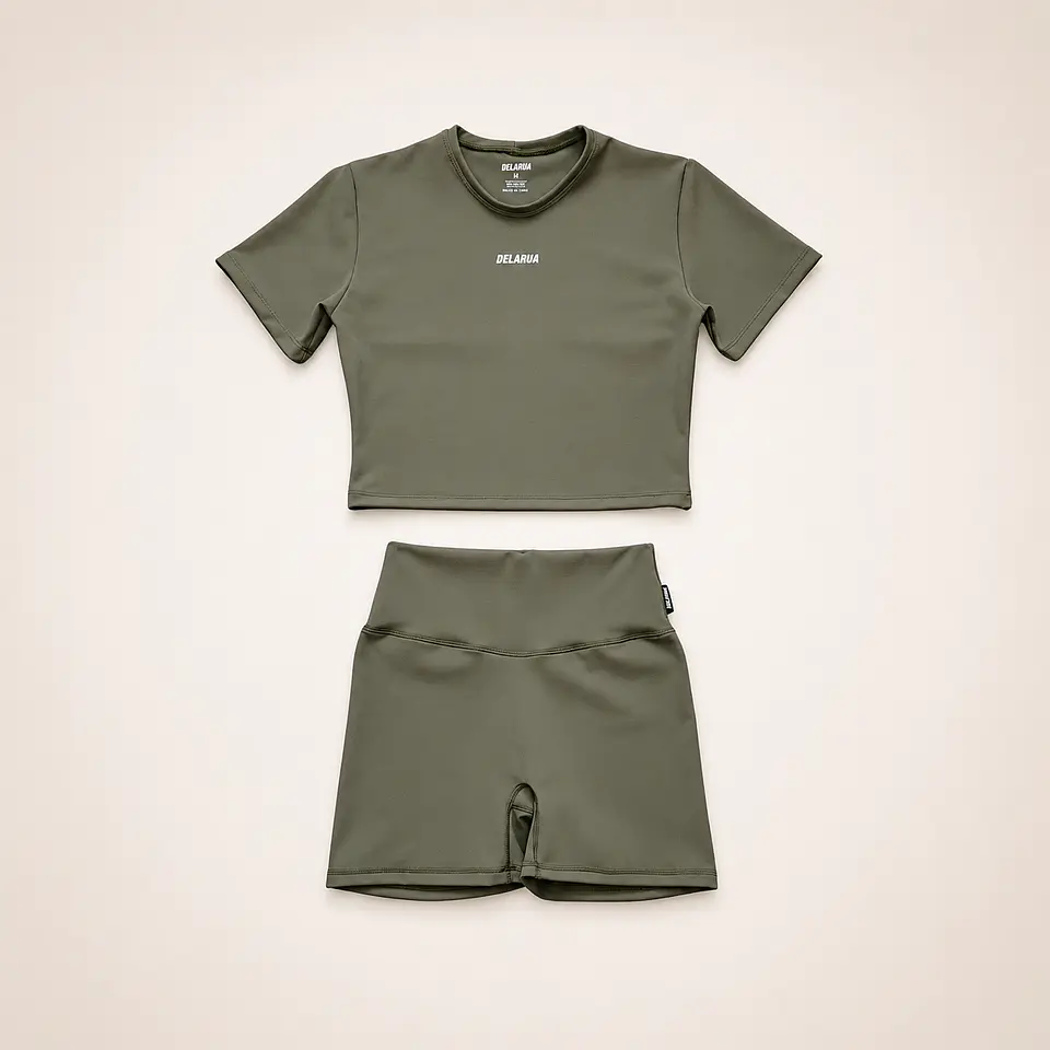 Set Manga corta crop + Short Sense 10 v-shape Verde musgo M/L 1