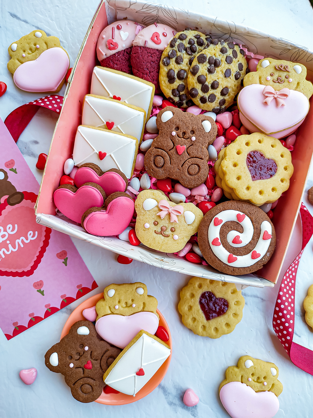 Deliciously/ Galletas decoradas y tradicionales