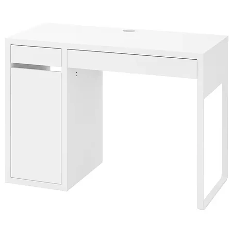 White desk MICKE