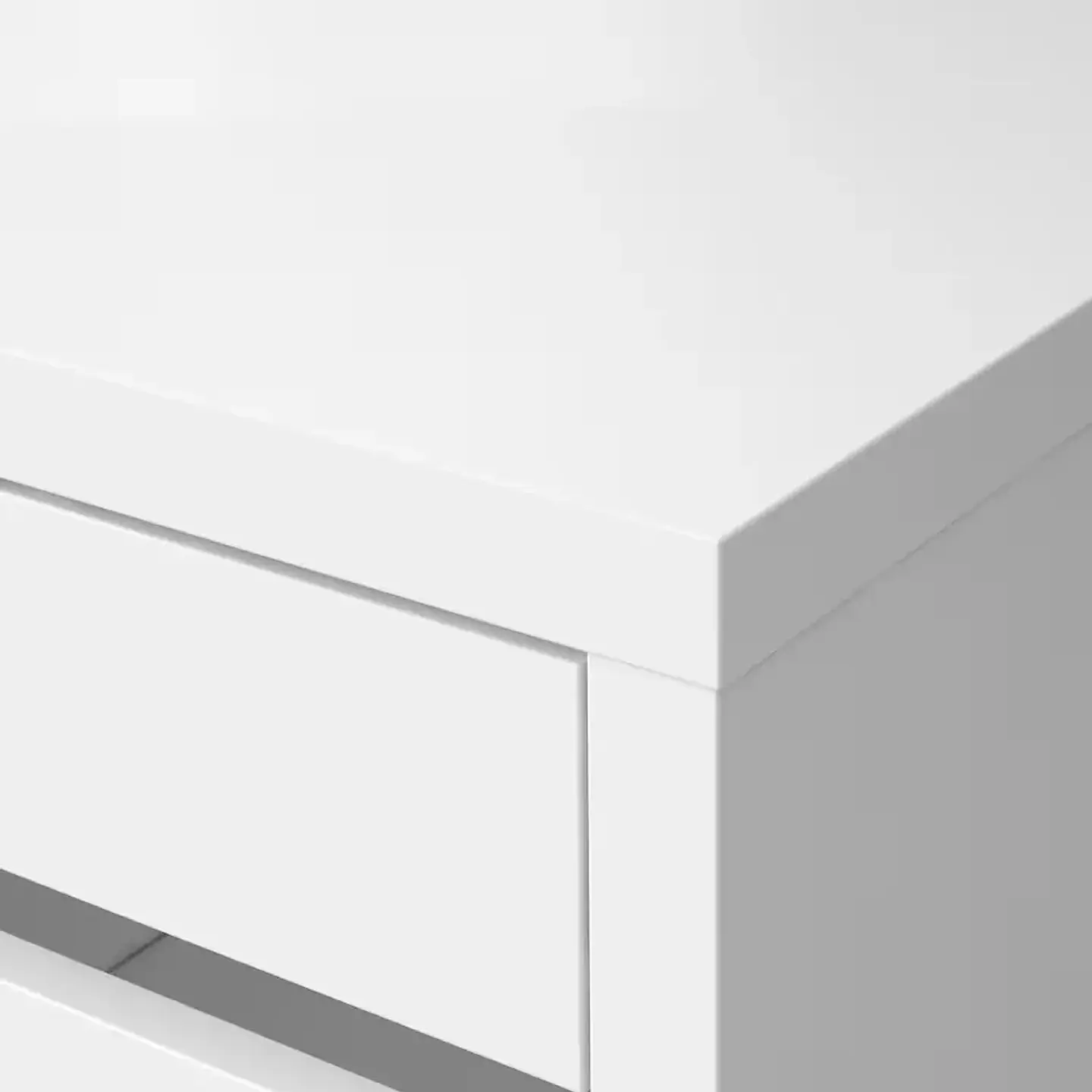 White desk MICKE 6