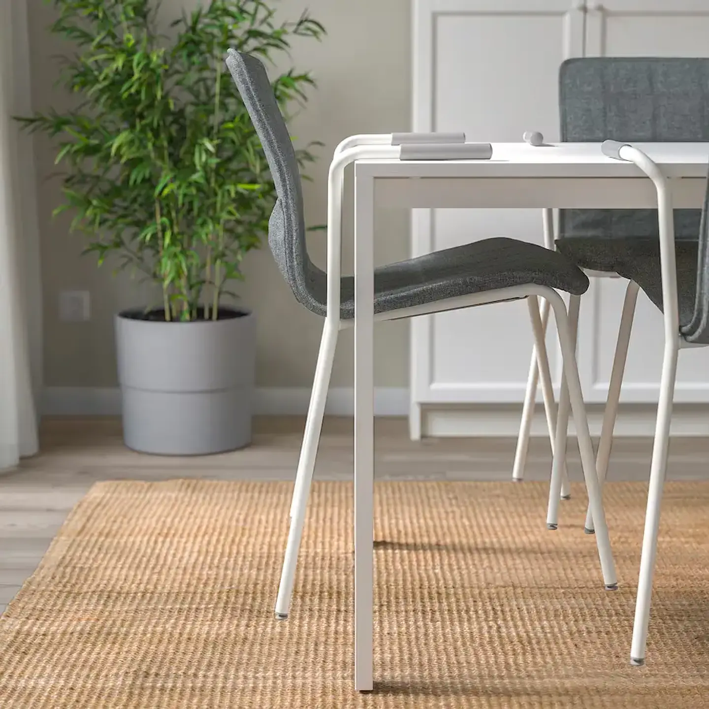 Meeting room chair, grey/white LÄKTARE 5