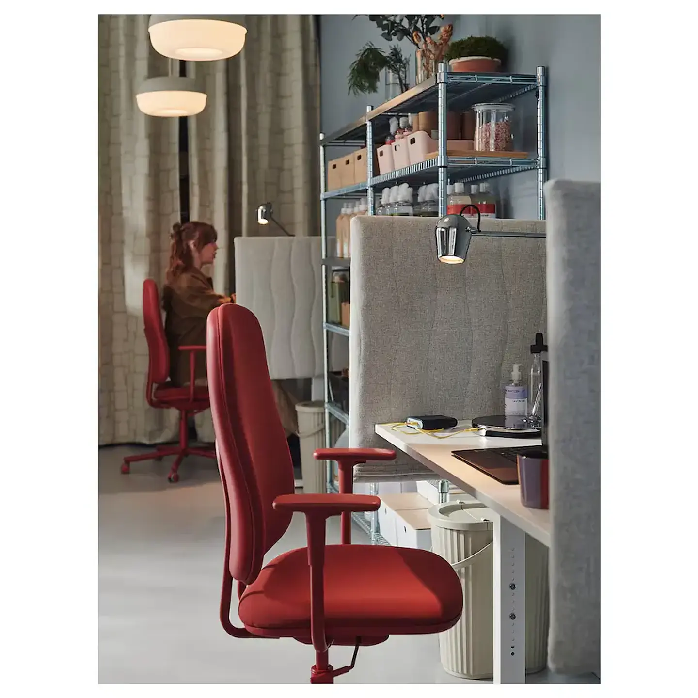 Desk chair with armrests, Gräsnäs red SMÖRKULL 2