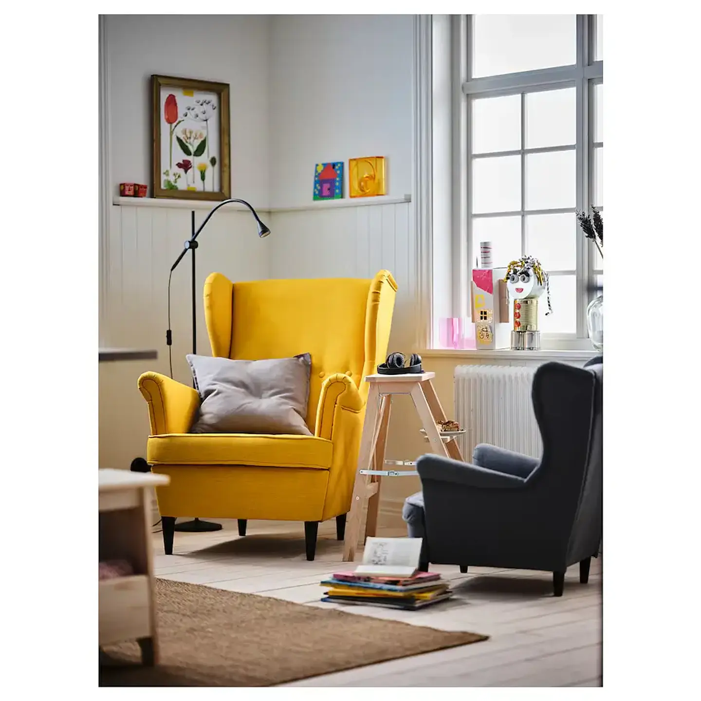 High-back armchair, Skiftebo yellow STRANDMON 3