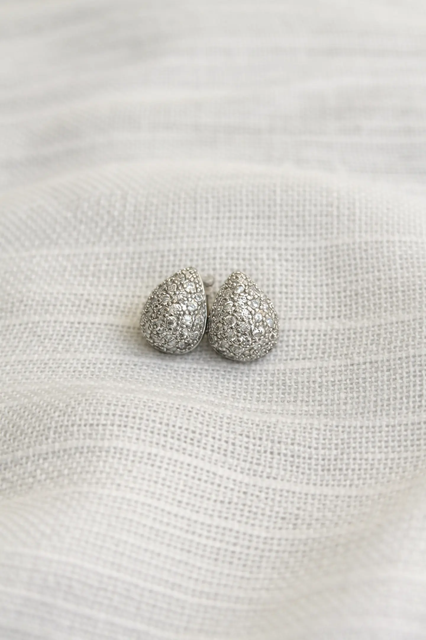 Brincos gota zircónias Ródio Branco 2