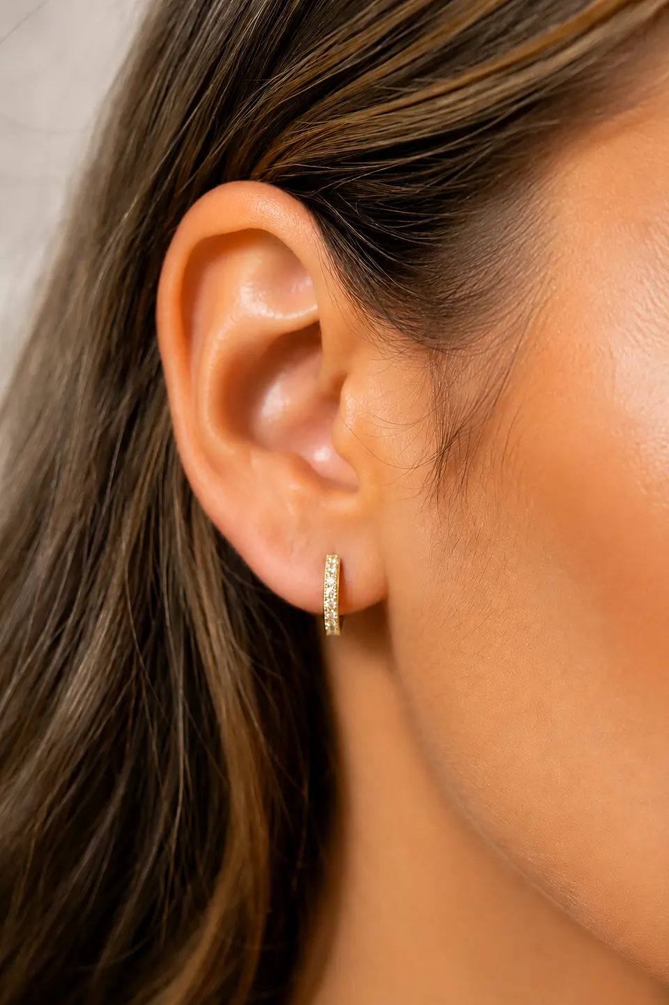Brincos argola micro zircónias Banhado a ouro 3