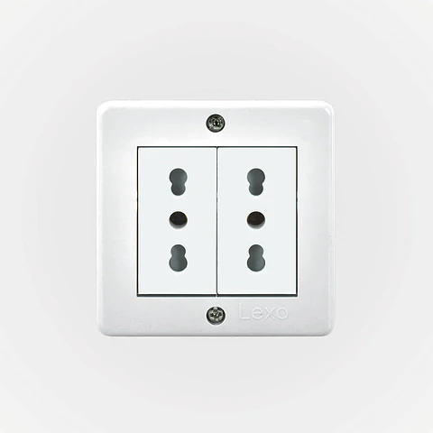 CASQUETE IP20 CON TOMA DE CORRIENTE DOBLE 10/16A 250V BLANCO LEXO
