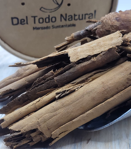 Canela Entera
