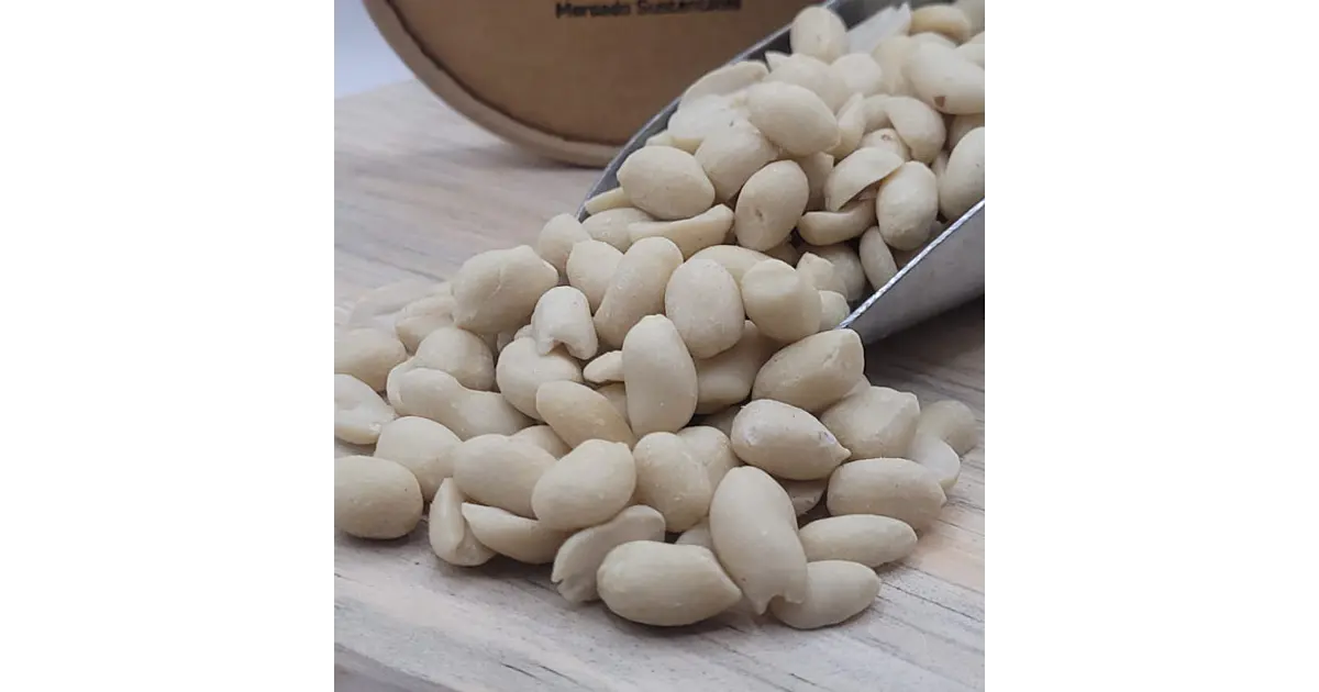 Maní Crudo sin Cutícula