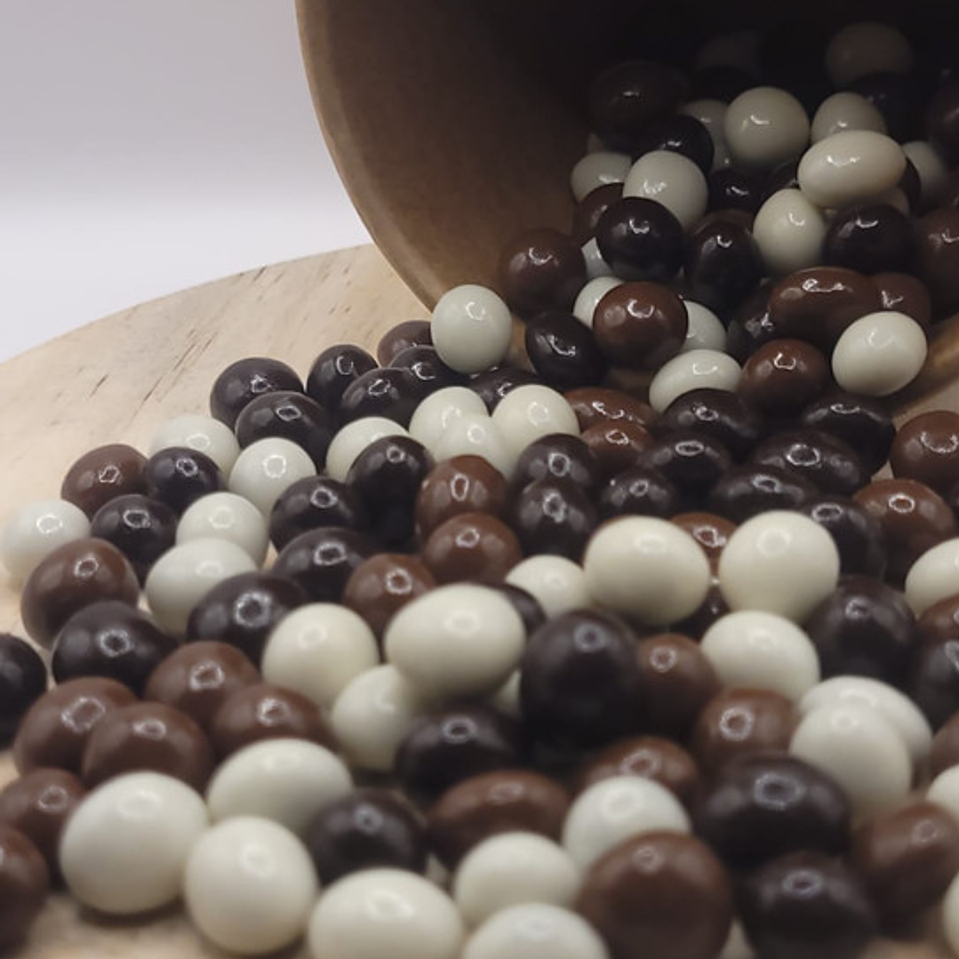 Grano Café bañado en tres Chocolates 2