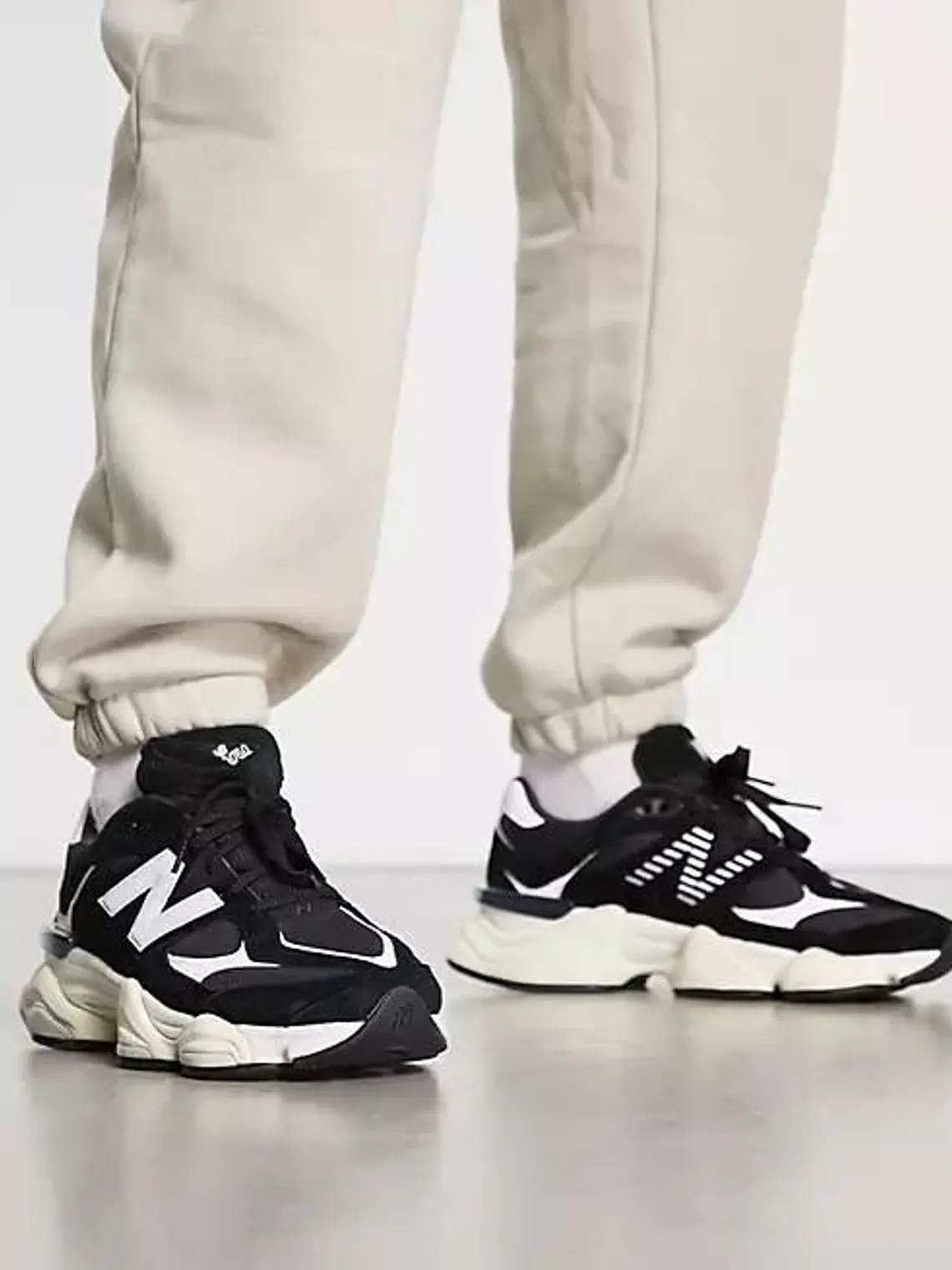Zapatilla 9060 1