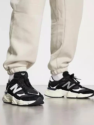 Zapatilla 9060