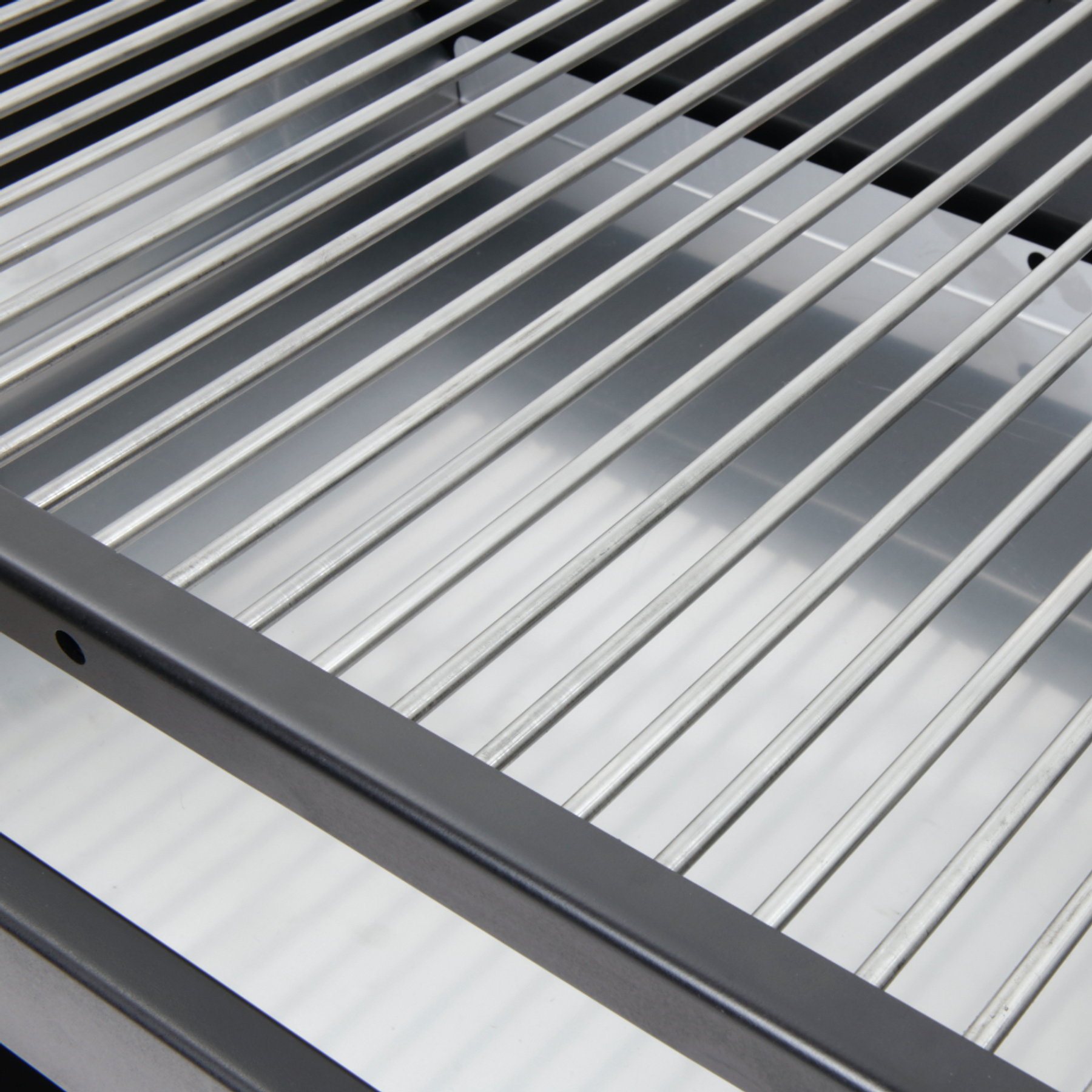 Parrilla a carbón Alerce Negra