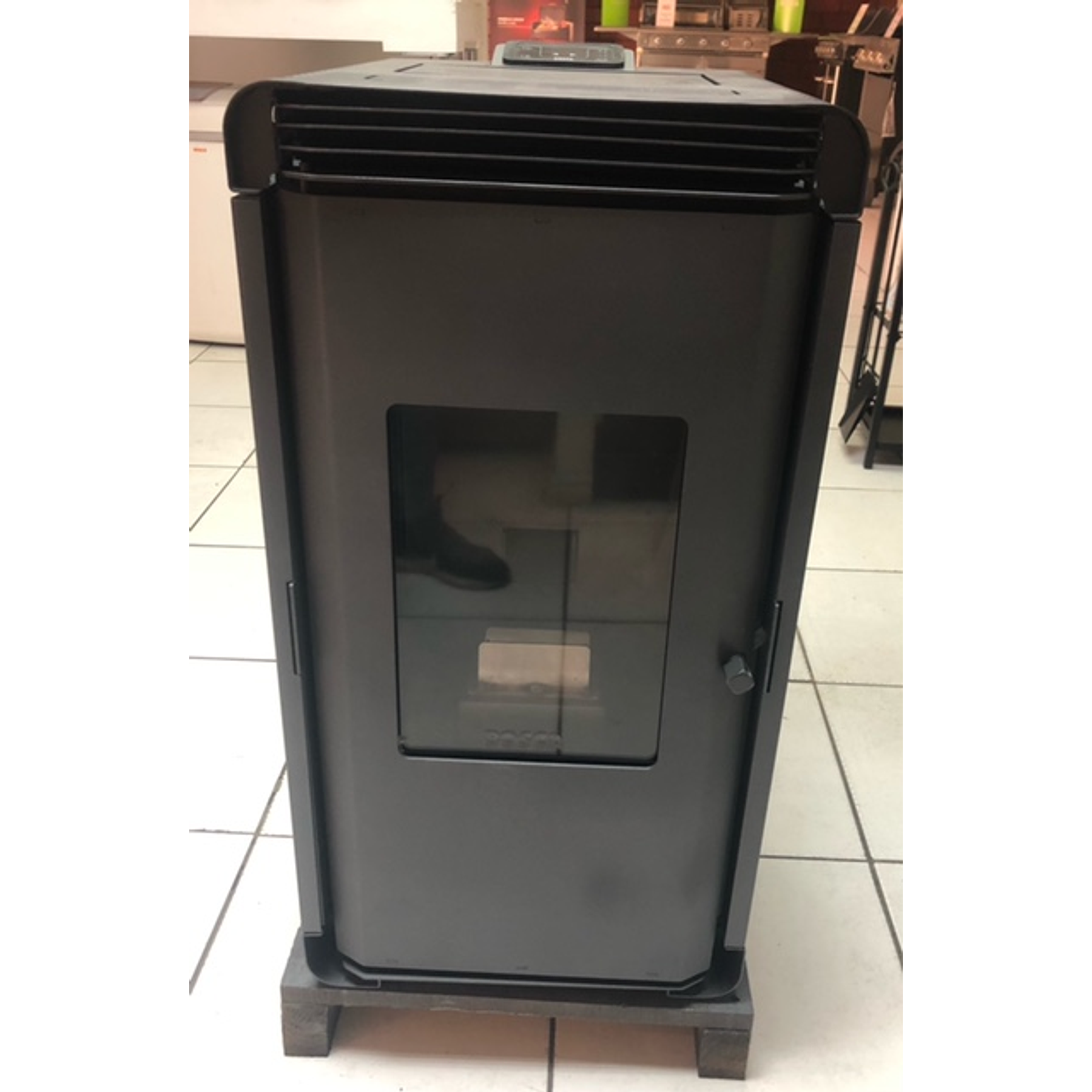 Calefactor a pellet Hera+ outlet