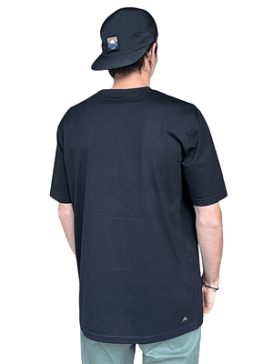 POLERA MANGA CORTA HOMBRE NEGRA PLAIN POCKET