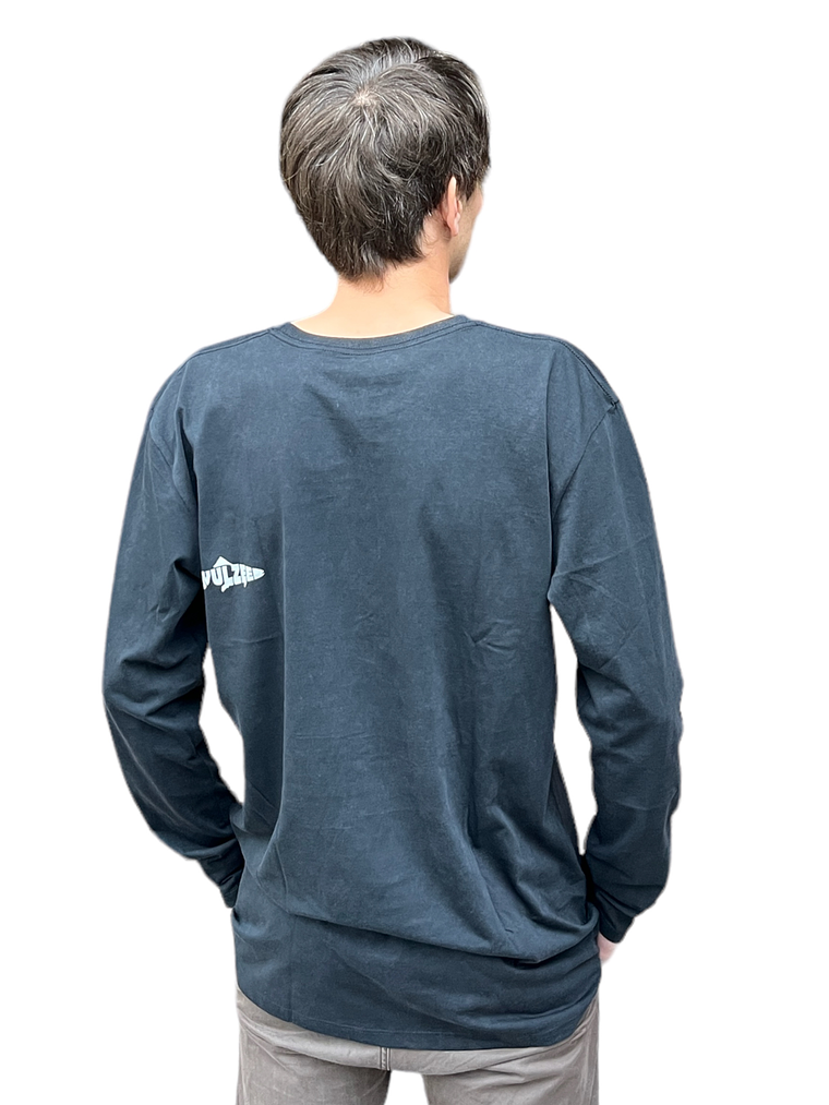 POLERA MANGA LARGA HOMBRE NEGRA STONE WASH 2