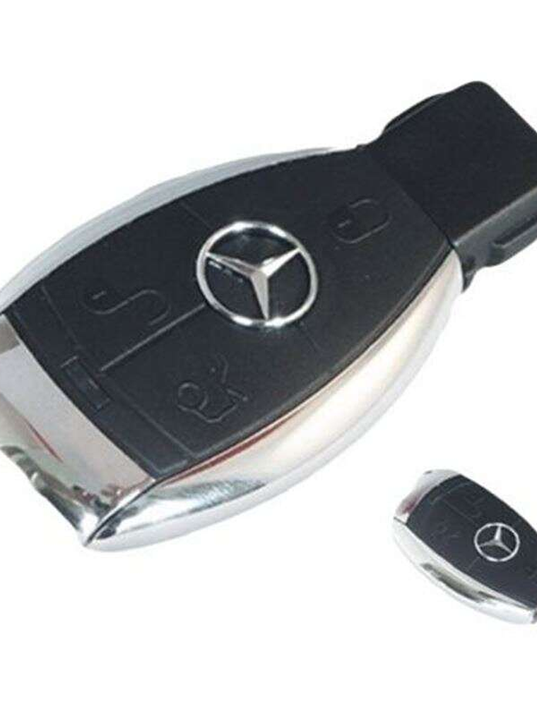 TechOneTech Llave Mercedes Memoria USB 2.0 32GB (Pendrive) 1