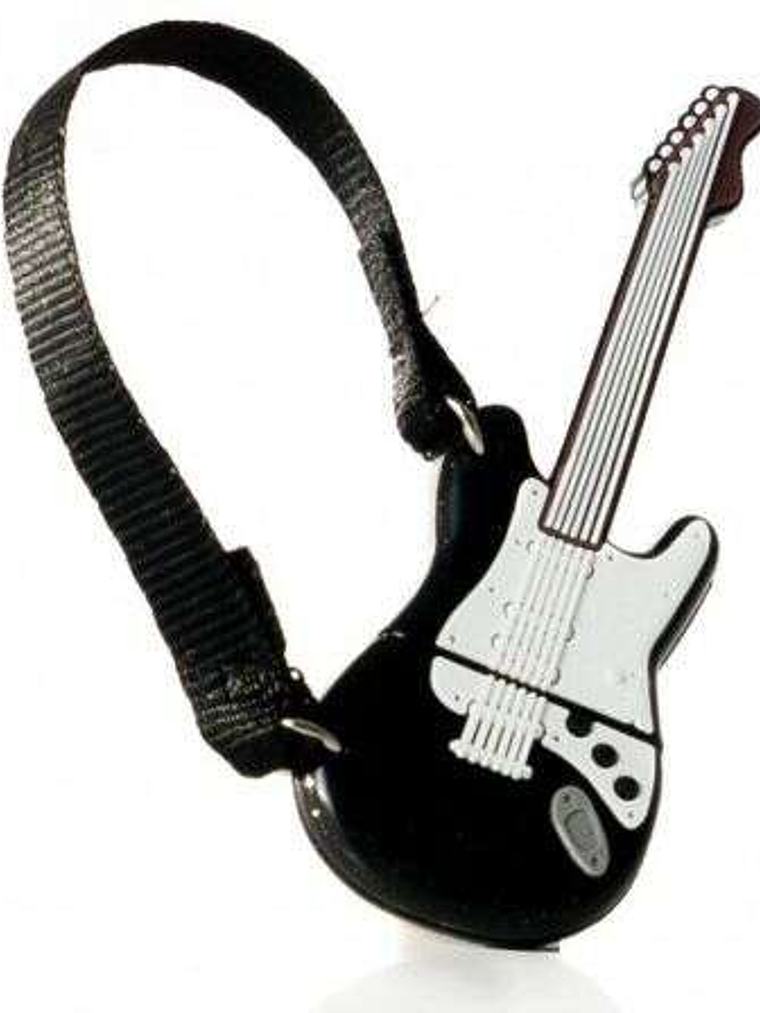 TechOneTech Guitarra Black & White Memoria USB 2.0 32GB (Pendrive) 1