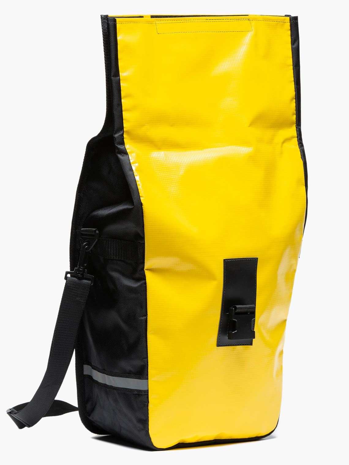 Alforja Australis OnWheels! impermeable amarilla 8