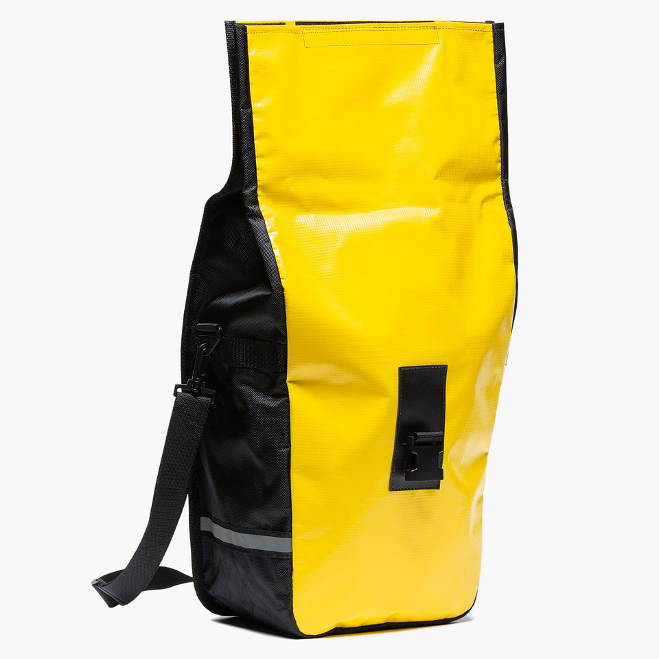 Alforja Australis OnWheels! impermeable amarilla 8