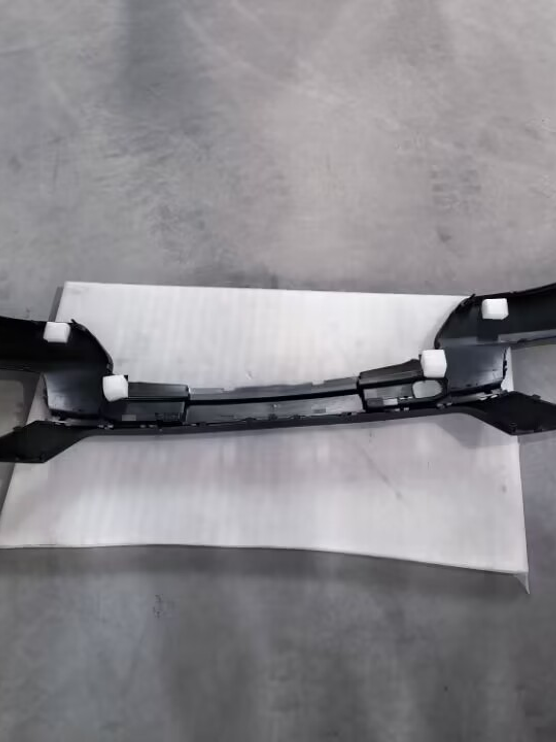 PARACHOQUE DELANTERO TIGGO 4 1