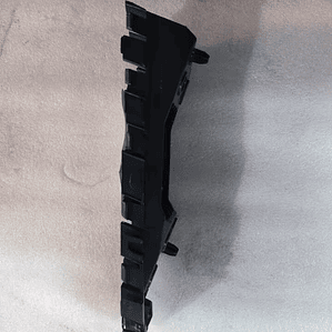 SOPORTE PARACHOQUE DELANTERO DERECHO TIGGO 2
