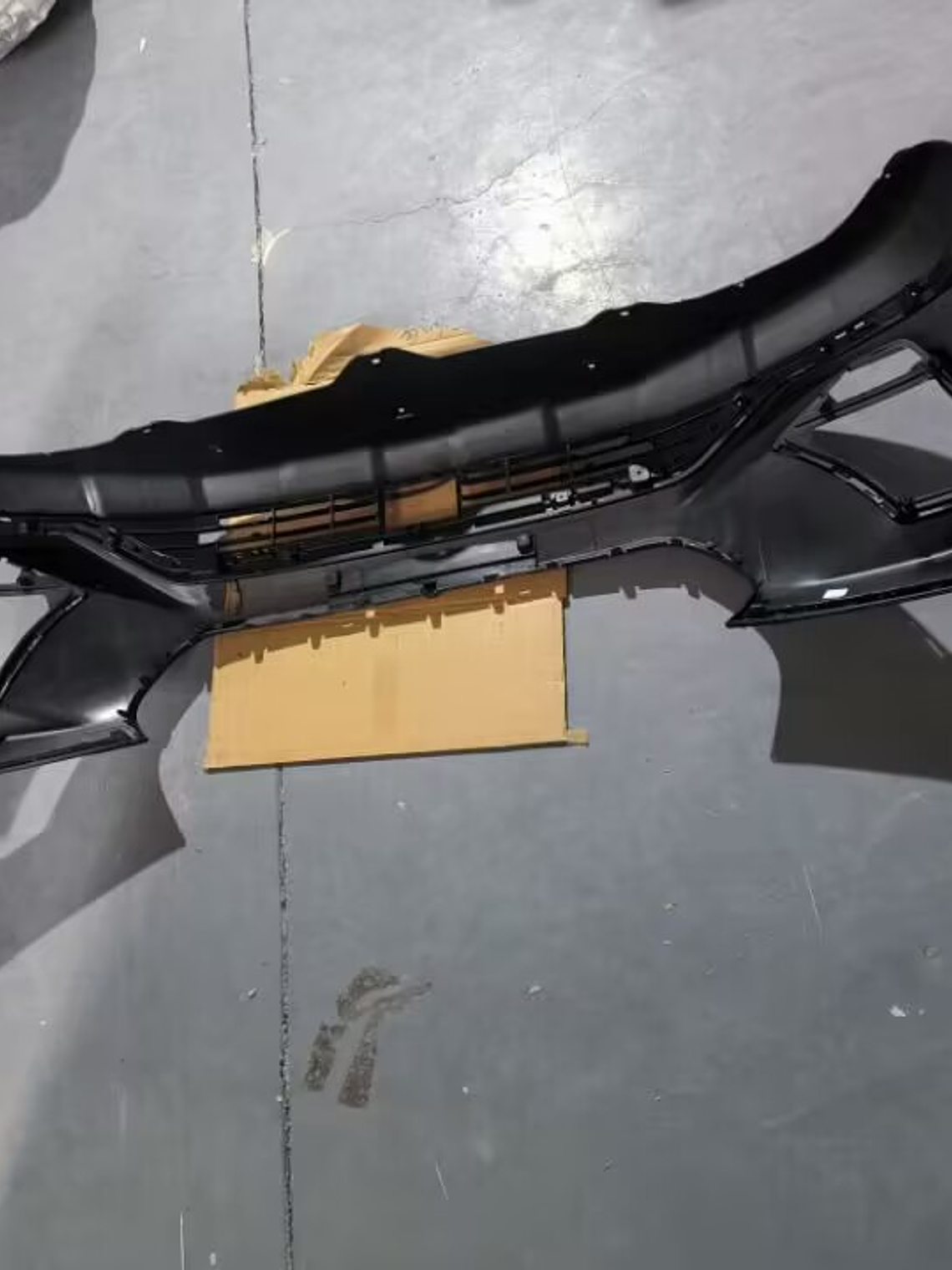 PARACHOQUES DELANTERO SUPERIOR TIGGO 7 1