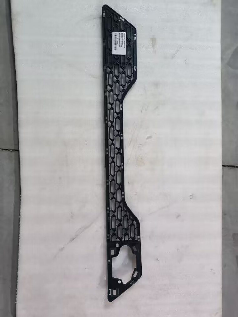 REJILLA PARACHOQUE DELANTERO TIGGO 2 2