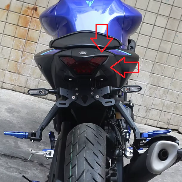Tapa Lateral Derecha Colin Yamaha R3/a Mt03/a Original 4