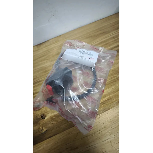 Comando Switch Derecho Encendido Yamaha Fzn150 Original 7