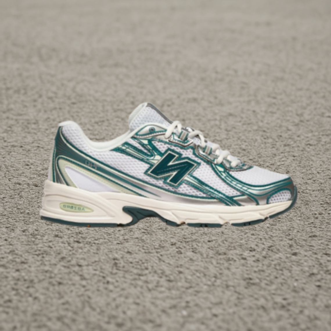 뉴발란스 운동화 U740GR2 1